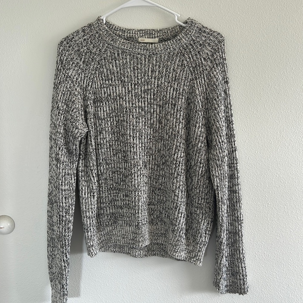 H&M sweater